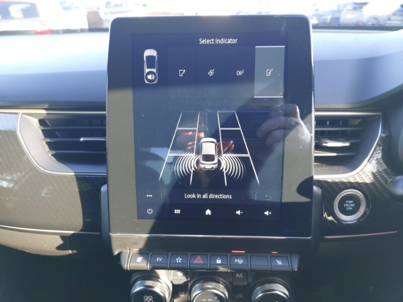 Used Renault Arkana 2023 for sale - 77939145: Photo 15