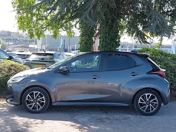 Used Toyota Yaris 2023 for sale - 78391415: Photo