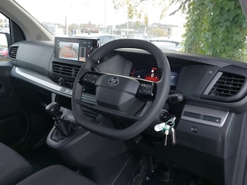 Used Vauxhall Vivaro 2024 for sale - 78972889: Photo