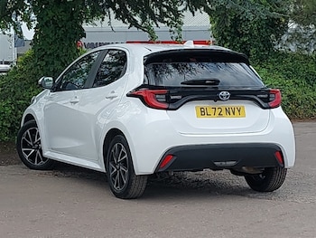 Used Toyota Yaris 2023 for sale - 78522945: Photo