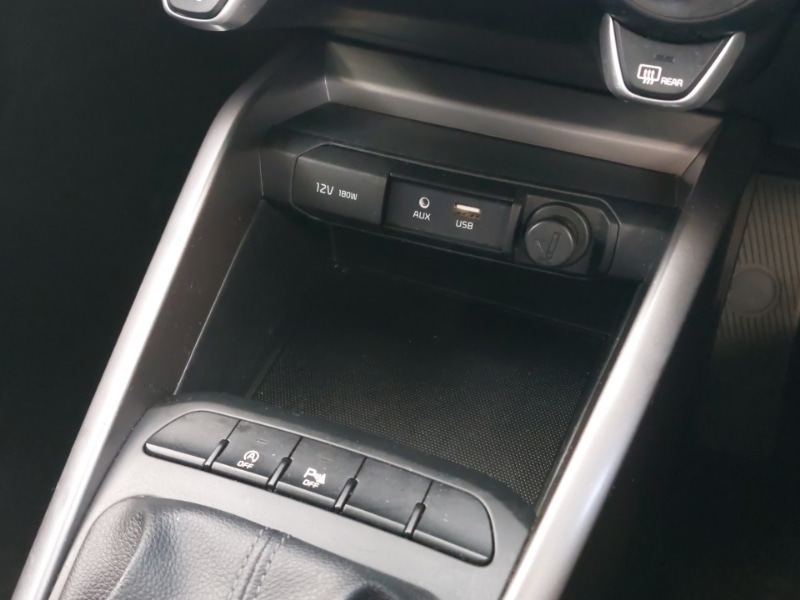 Used Kia Rio 2019 for sale - 77213932: Photo 17