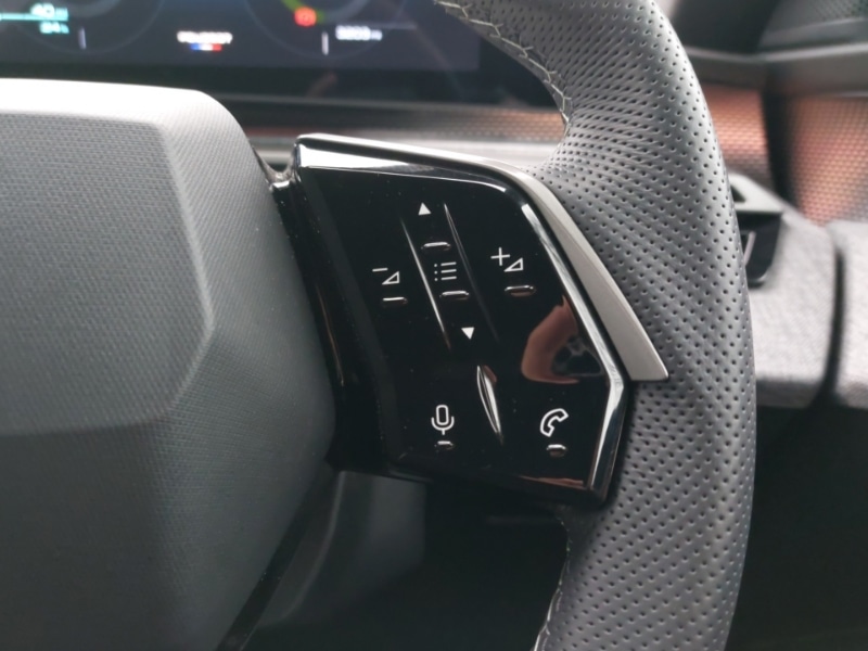 Used Peugeot 5008 2025 for sale - 76779500: Photo 14