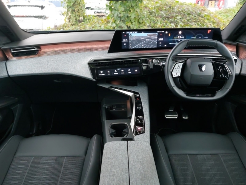 Used Peugeot 5008 2025 for sale - 76779500: Photo 2