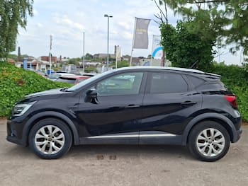Used Renault Captur 2020 for sale - 79406738: Photo