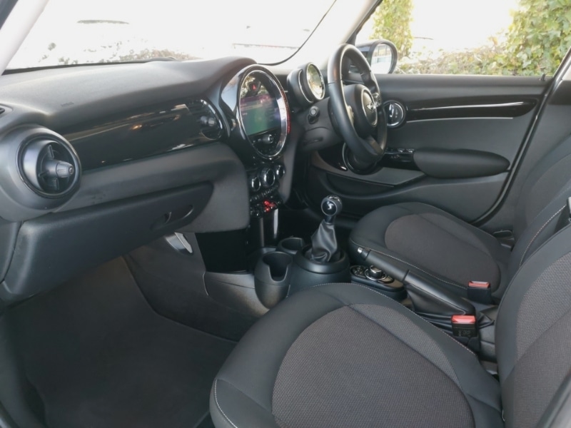 Used MINI Hatch 2022 for sale - 77141332: Photo 5