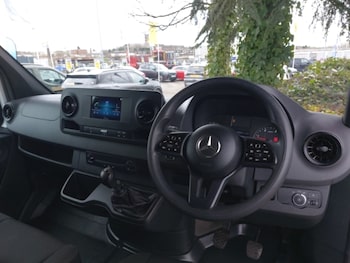 Used Mercedes-Benz Sprinter 2023 for sale - 77731760: Photo