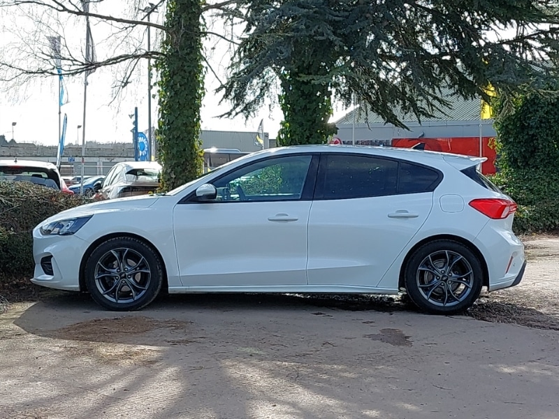 Used Ford Focus 2020 for sale - 77722111: Photo 4