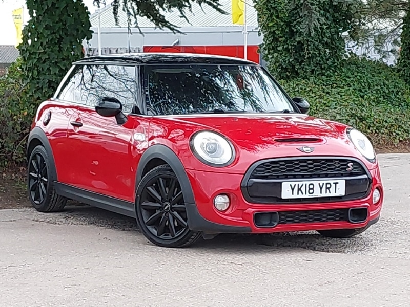 Used MINI Hatch 2018 for sale - 78006070: Photo 1