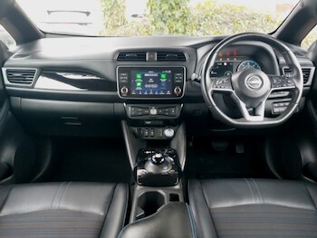 Used Nissan Leaf 2022 for sale - 77704475: Photo