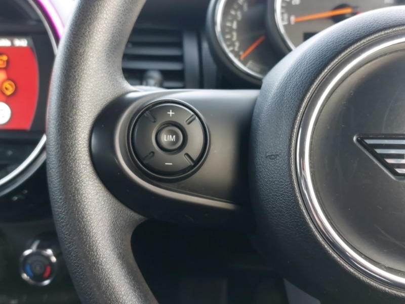 Used MINI Hatch 2019 for sale - 77939262: Photo 13