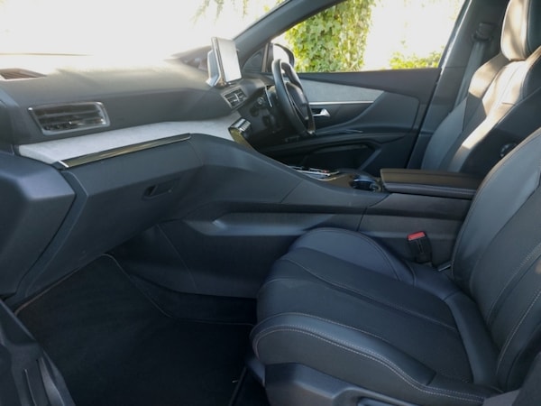 Used Peugeot 5008 2023 for sale - 76187834: Photo 5