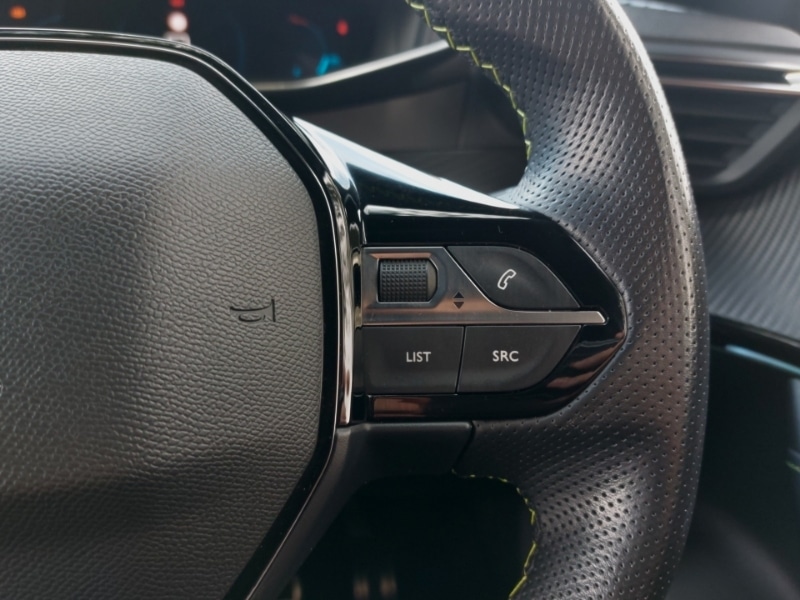 Used Peugeot 2008 2021 for sale - 76052063: Photo 14