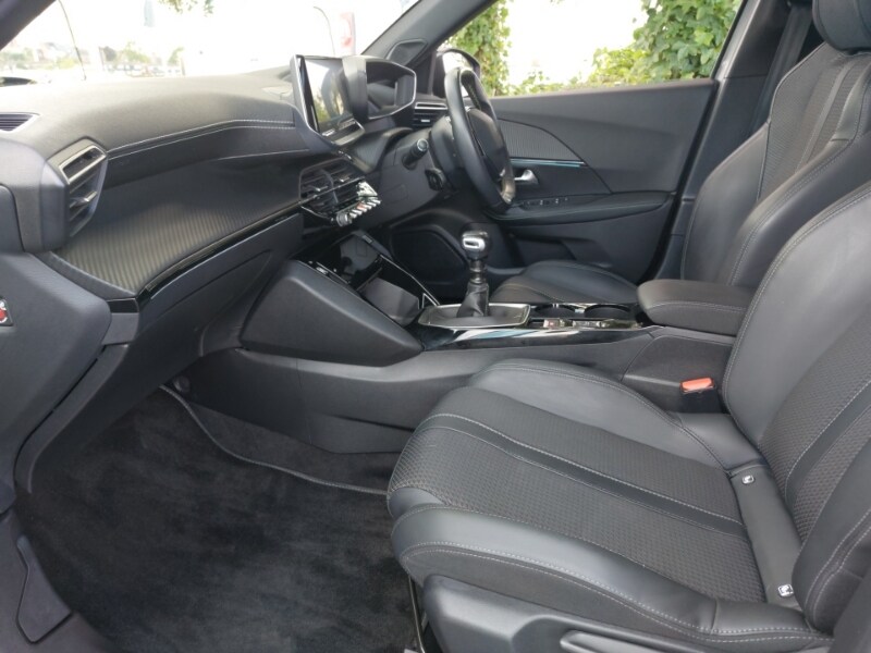Used Peugeot 2008 2021 for sale - 76052063: Photo 5