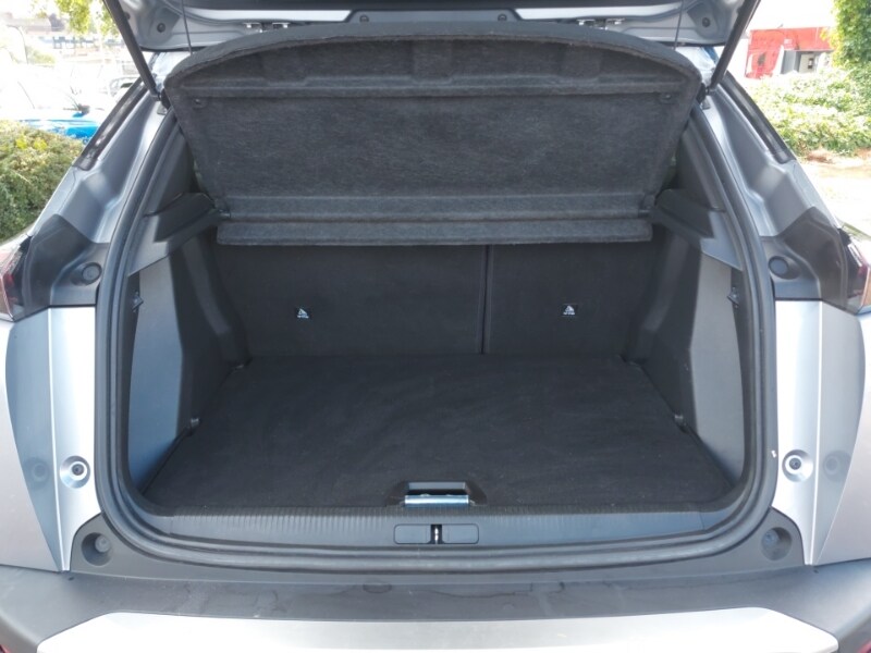 Used Peugeot 2008 2021 for sale - 76052063: Photo 8