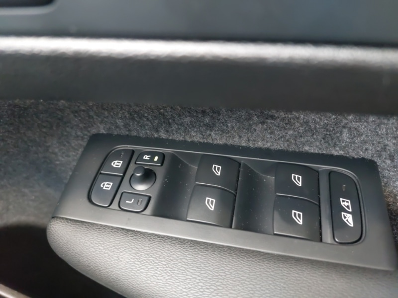 Used Volvo XC40 2024 for sale - 76695714: Photo 13