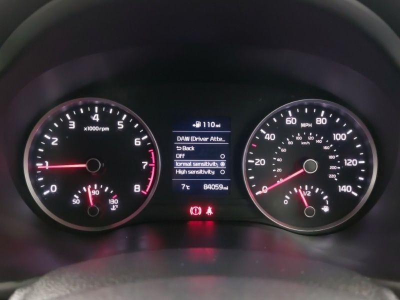 Used Kia Stonic 2018 for sale - 77424287: Photo 16