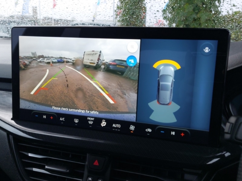 Used Ford Focus 2022 for sale - 77289703: Photo 11