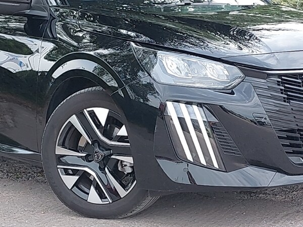 Used Peugeot 208 2024 for sale - 75562560: Photo 9