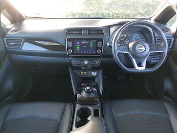 Used Nissan Leaf 2022 for sale - 77004684: Photo