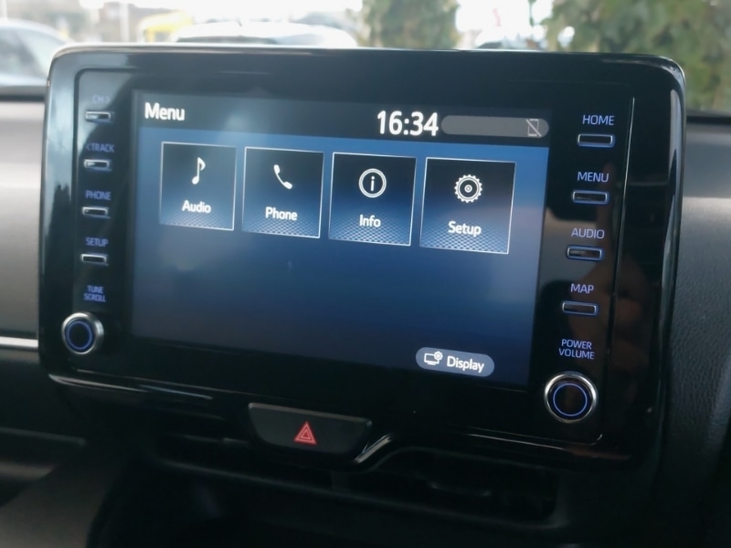 Used Toyota Yaris 2022 for sale - 77767307: Photo 10