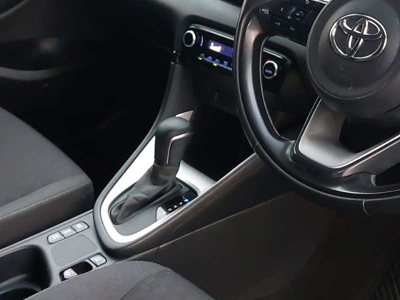 Used Toyota Yaris 2022 for sale - 77767307: Photo 19