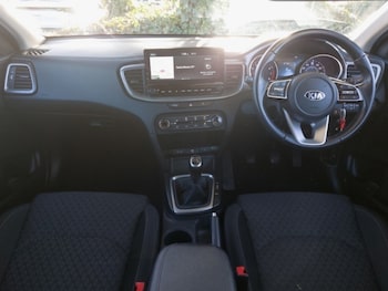 Used Kia Ceed 2020 for sale - 76779412: Photo