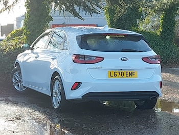 Used Kia Ceed 2020 for sale - 76779412: Photo