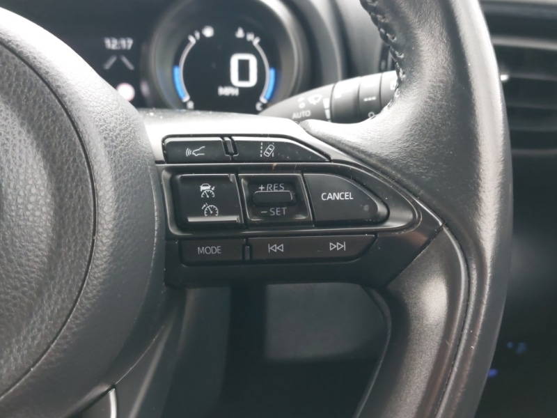 Used Toyota Yaris Cross 2023 for sale - 77637149: Photo 14