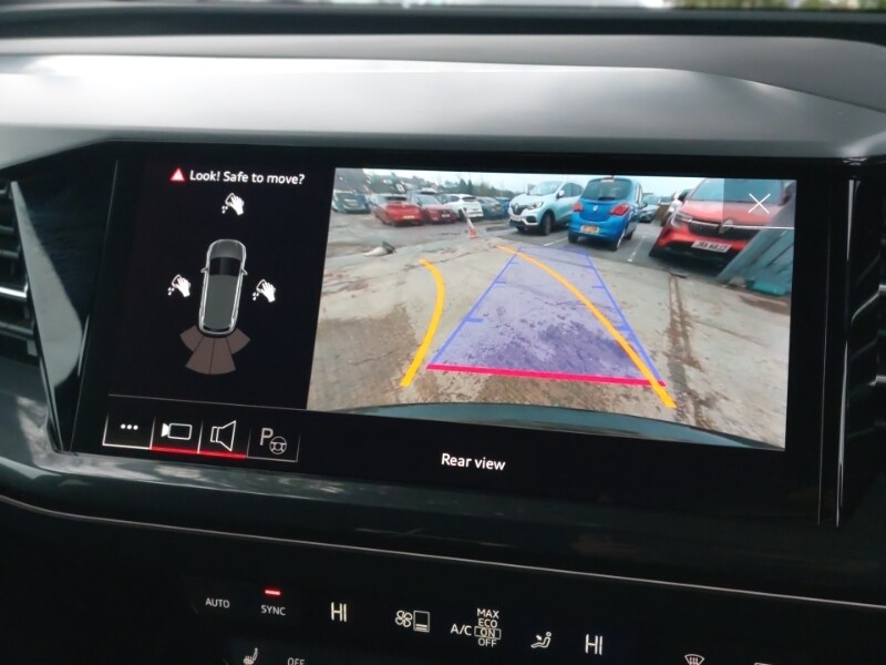 Used Audi Q4 e-tron 2022 for sale - 77495262: Photo 11