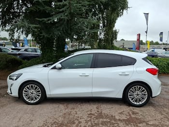 Used Ford Focus 2021 for sale - 79839763: Photo