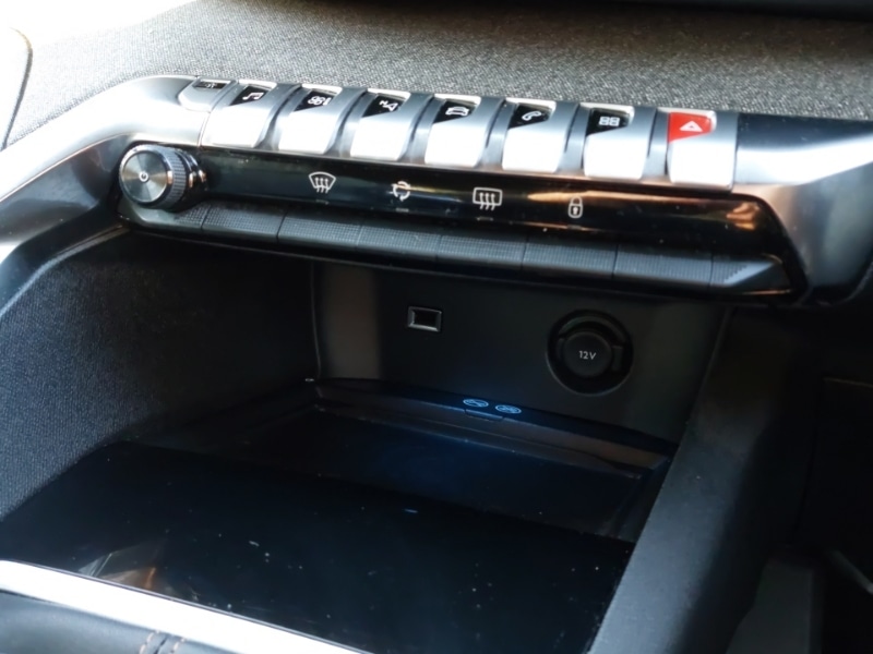 Used Peugeot 3008 2018 for sale - 76785520: Photo 17