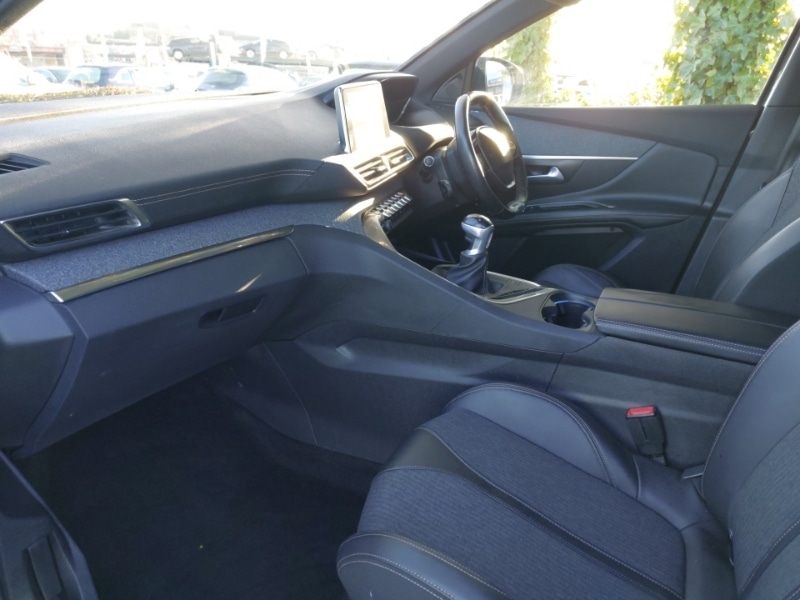 Used Peugeot 3008 2018 for sale - 76785520: Photo 5