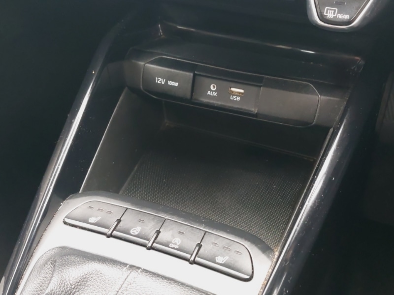 Used Kia Stonic 2018 for sale - 78040815: Photo 16