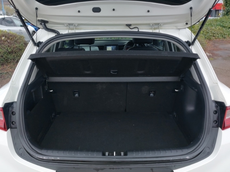 Used Kia Stonic 2018 for sale - 78040815: Photo 8