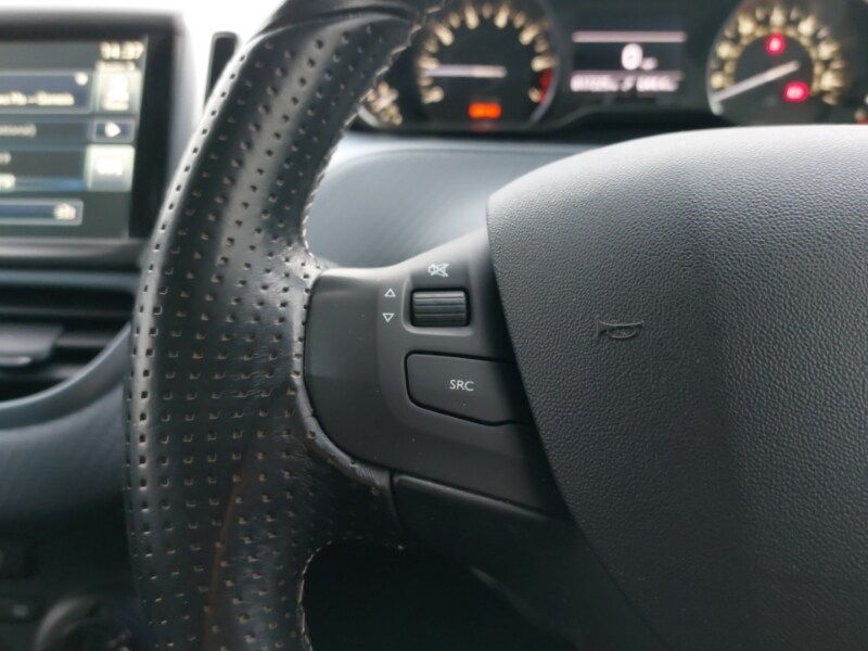 Used Peugeot 208 2015 for sale - 77086956: Photo 13