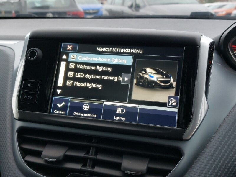 Used Peugeot 208 2015 for sale - 77086956: Photo 16