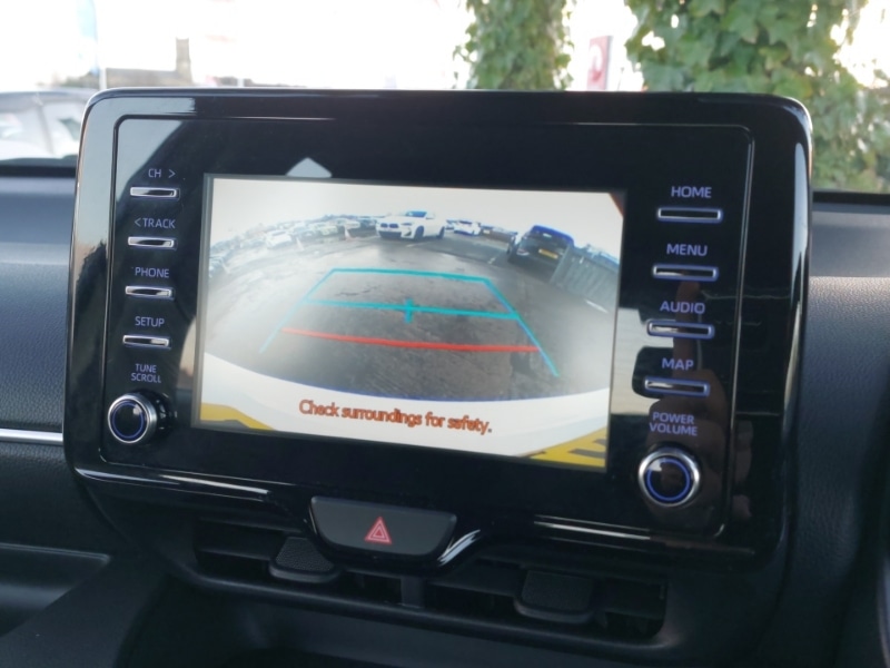 Used Toyota Yaris 2023 for sale - 77329698: Photo 11