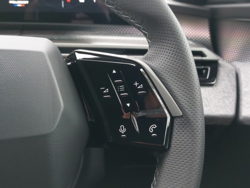 Used Peugeot 5008 2025 for sale - 76683486: Photo 14