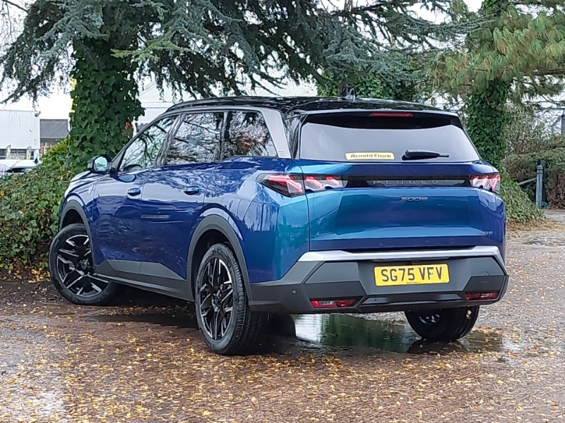 Used Peugeot 5008 2025 for sale - 76683486: Photo 3