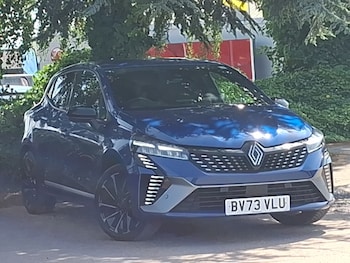 Used Renault Clio 2023 for sale - 79207410: Photo