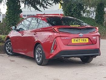 Used Toyota Prius 2017 for sale - 77822812: Photo