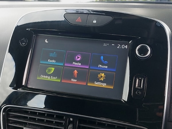 Used Renault Clio 2018 for sale - 76325721: Photo 10