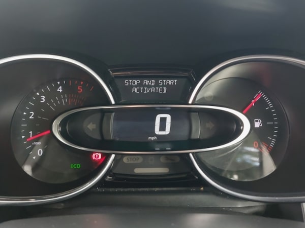 Used Renault Clio 2018 for sale - 76325721: Photo 16