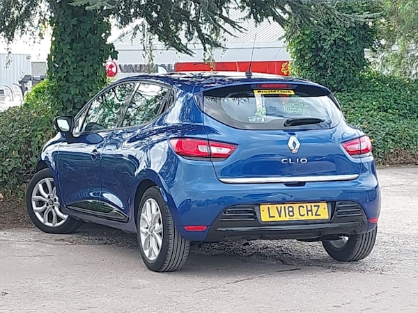 Used Renault Clio 2018 for sale - 76325721: Photo 3