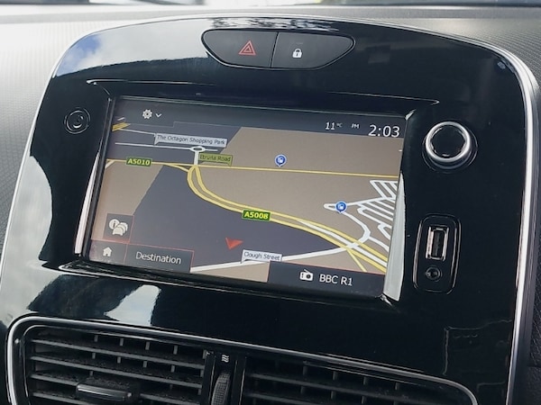 Used Renault Clio 2018 for sale - 76325721: Photo 7