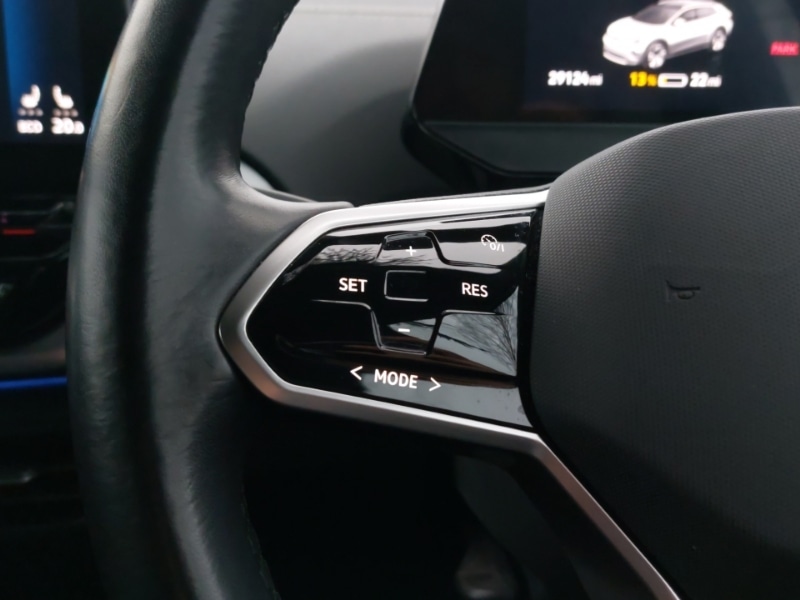 Used Volkswagen ID.4 2023 for sale - 77652042: Photo 13