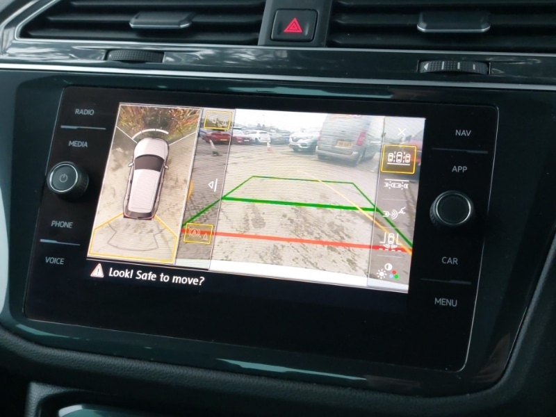 Used Volkswagen Tiguan 2020 for sale - 77439180: Photo 11