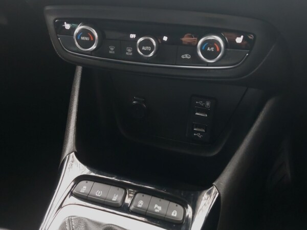 Used Vauxhall Crossland 2021 for sale - 76195714: Photo 17