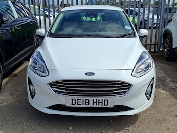 Used Ford Fiesta 2018 for sale - 79061176: Photo