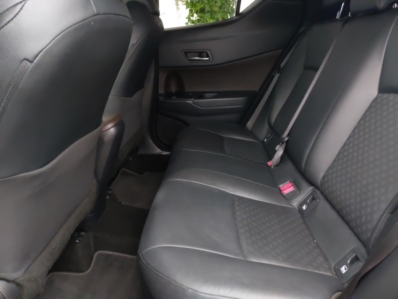 Used Toyota C-HR 2019 for sale - 76853989: Photo 6